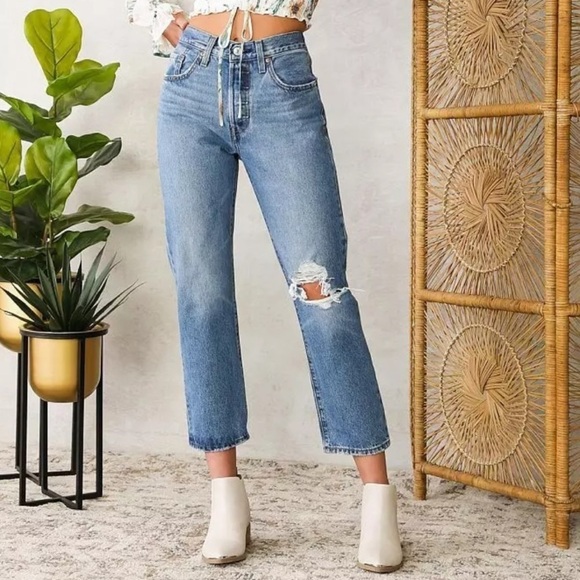 NWT Levi’s 501 High Rise Original Cropped Jeans In Athens Slide - Picture 1 of 11